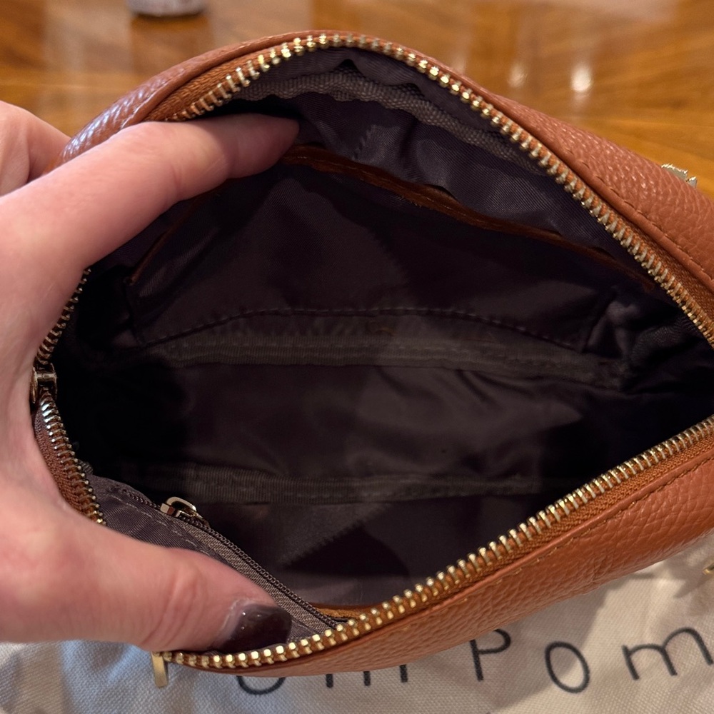 Pom Pom London Brown Crossbody Bag - Picture 3 of 5